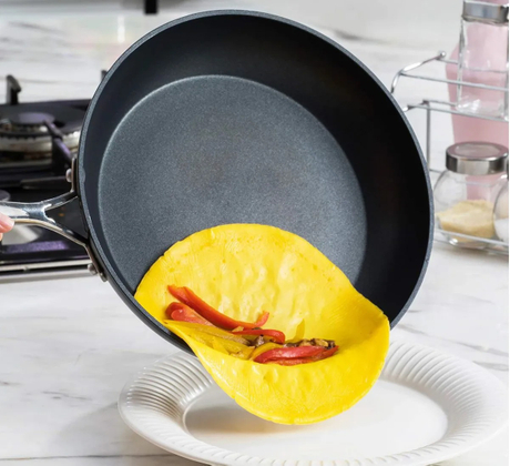 imgi_162_nonstick-eggs.jpg